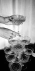 Champagne Glasses Pyramid Plakat - Posterbox.dk
