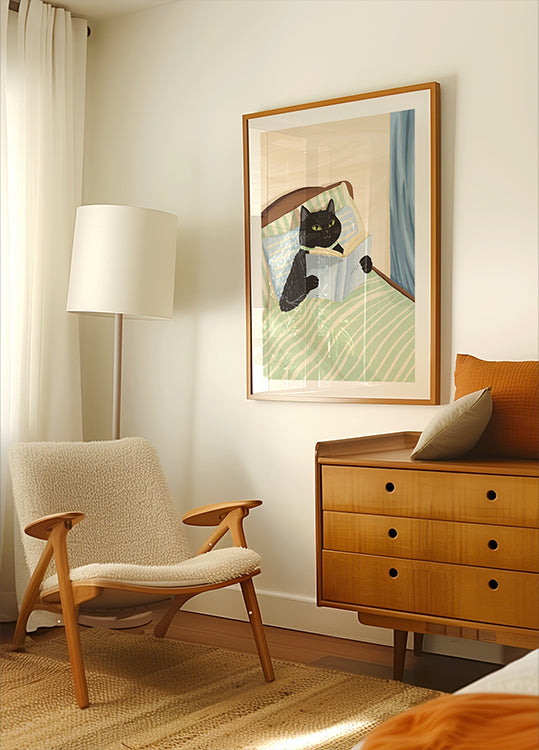 Cat Reading Print – Black Cat Wall Art, Cosy Bedroom Plakat, Book Lover Cat Illustration, Cat in Bed Print, Reading Decor, Cat Book Art Plakat - Posterbox