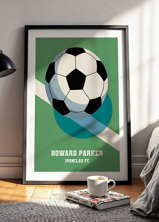 Retro futbalový plagát s čiernobielou loptou