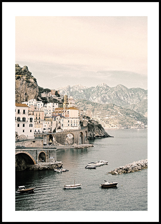 Coastal Village Tranquility plakat - Posterbox.dk