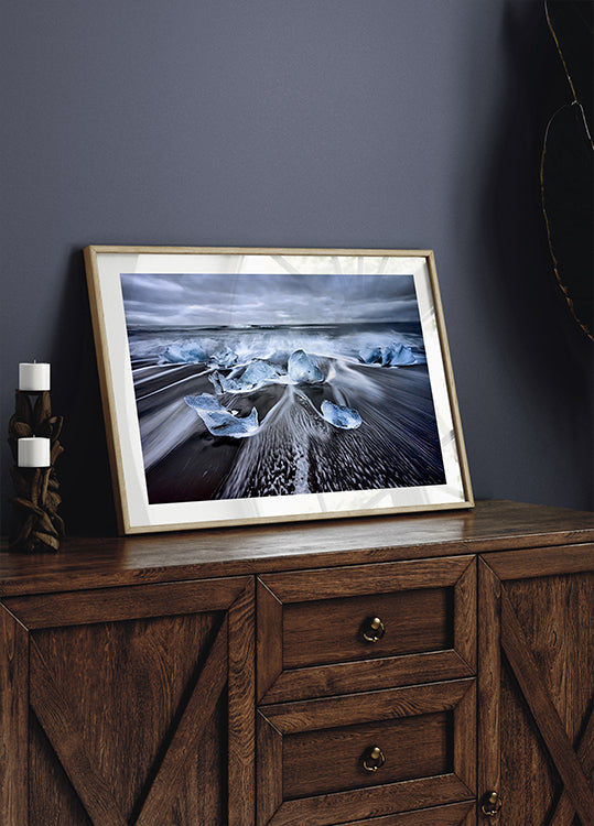 Zilo dimantu plakāts