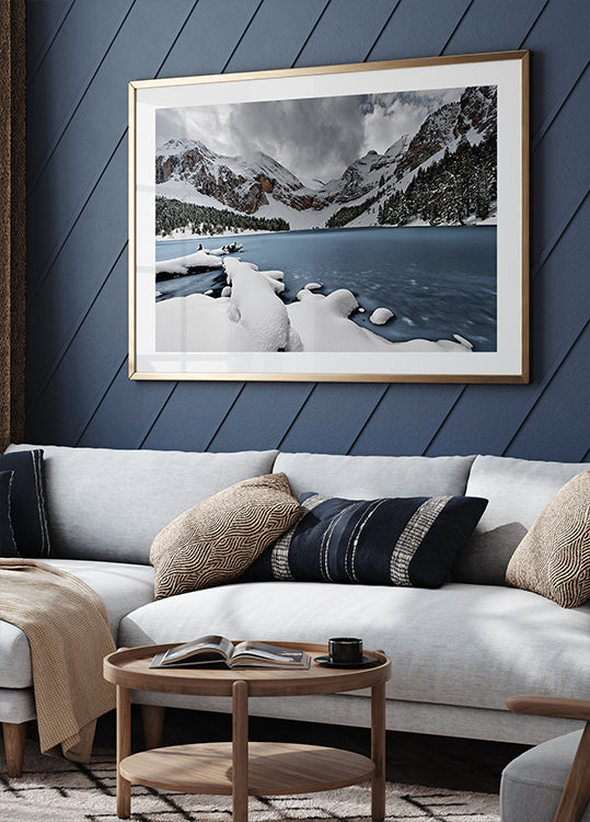 Last snowfall (La Basa la Mora) Plakat