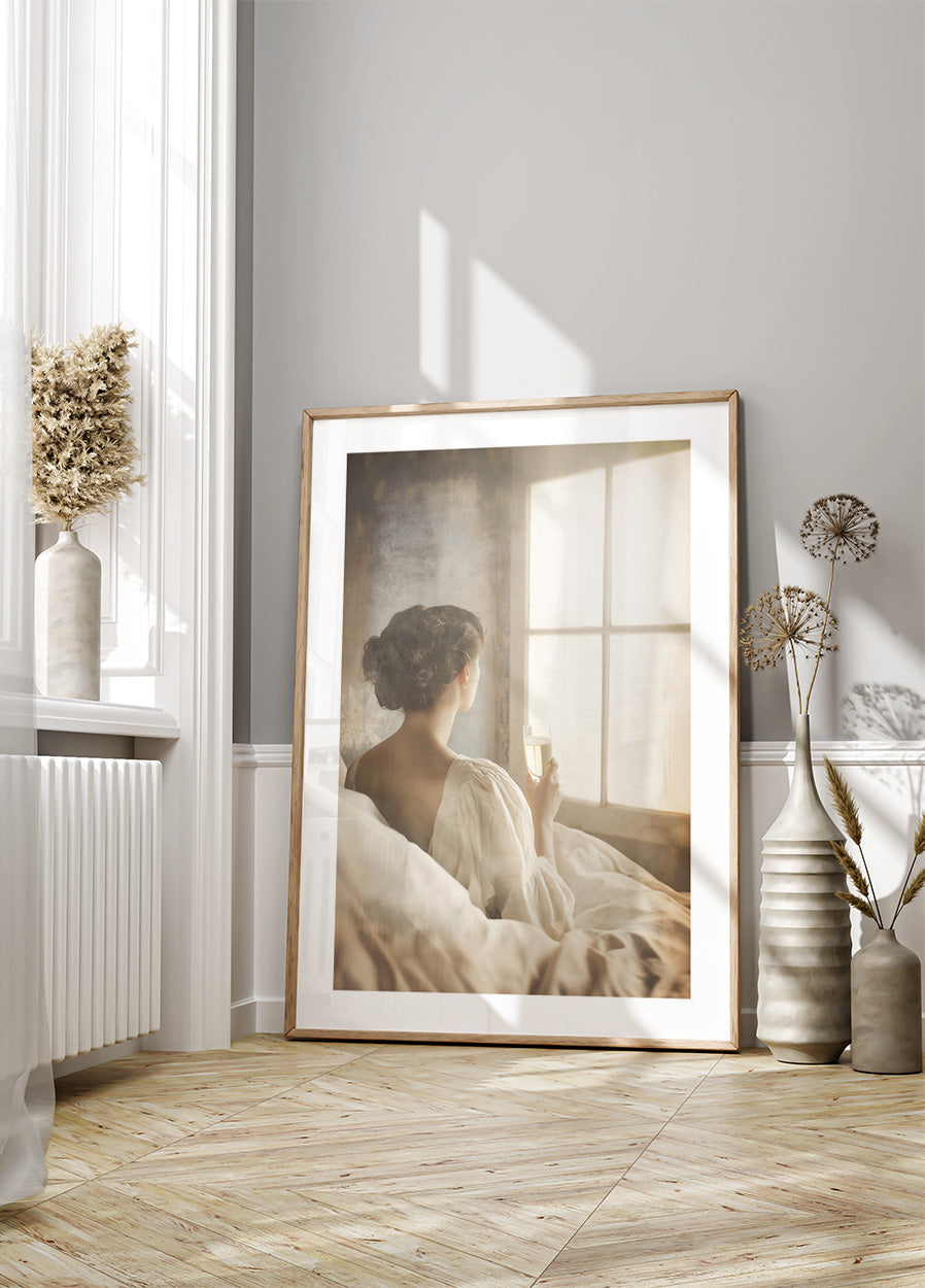 Moments of Stillness – Woman With Champagne Plakat - Posterbox.dk