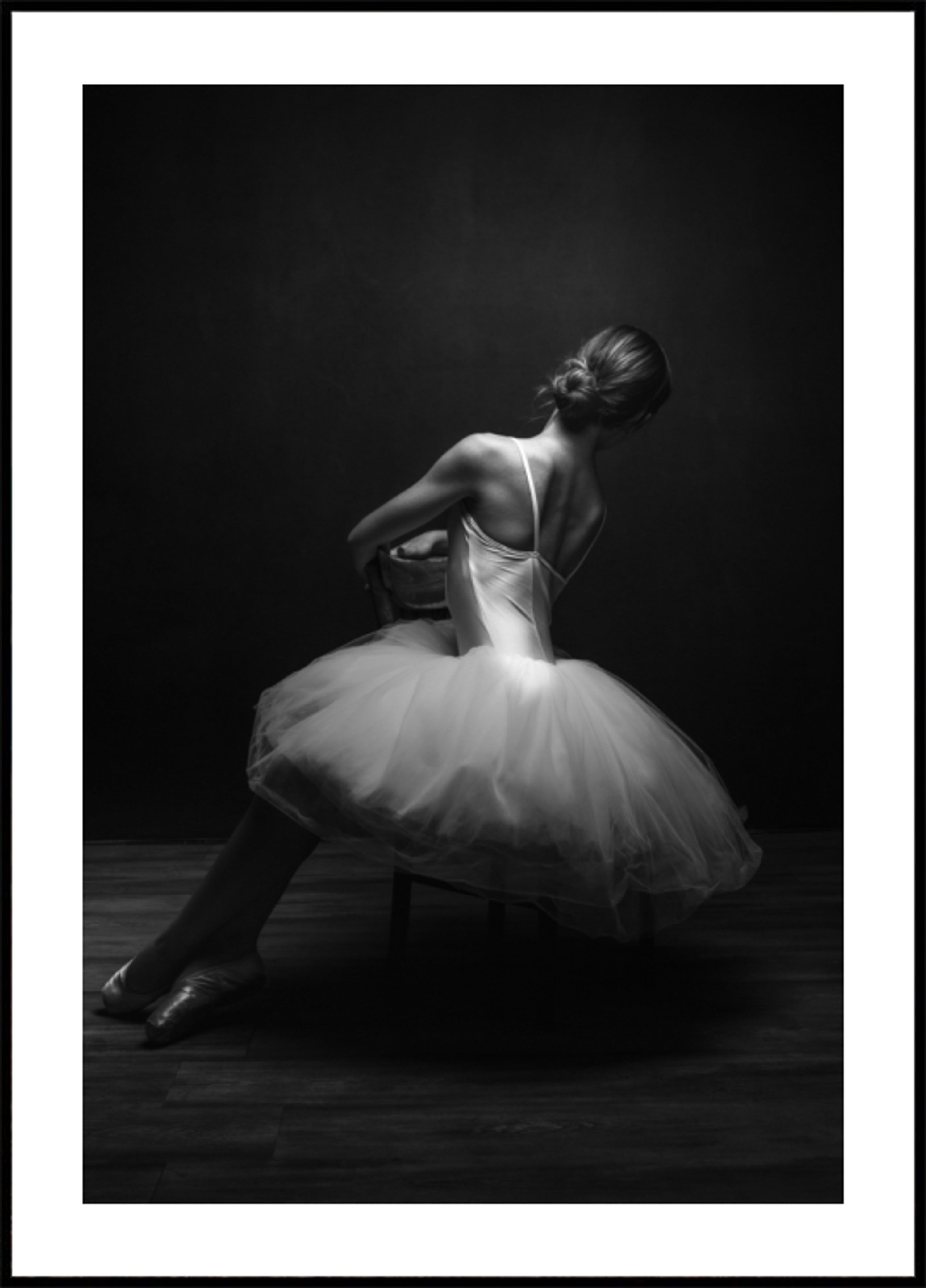 Istuv baleriin Grace