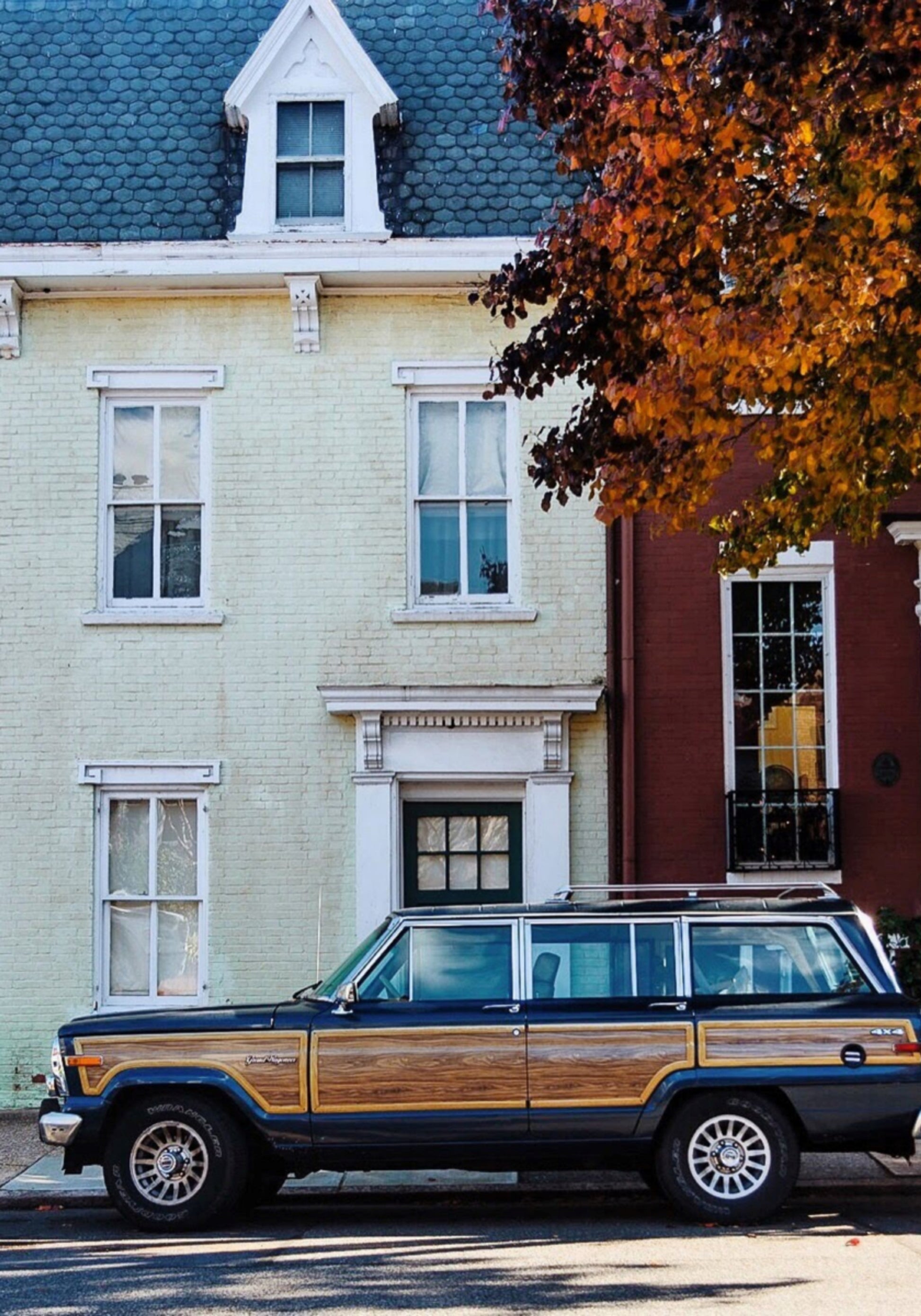 Autumn Streetside Classic